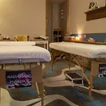 Hotel Les Lavandieres De