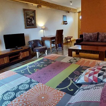 Hotel Les Lavandieres De