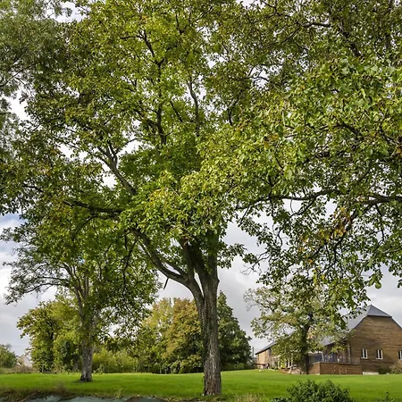 Hotel Les Lavandieres De 4*