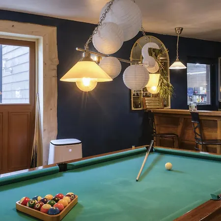 Les Lavandieres De Hotel