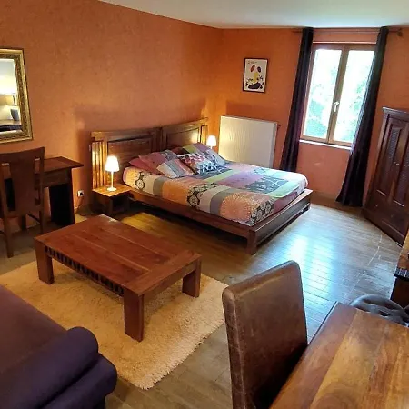 Les Lavandieres De - A Отель 4*