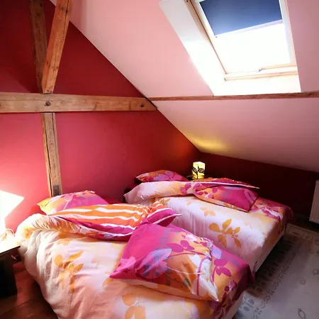 Les Lavandieres De Hotel