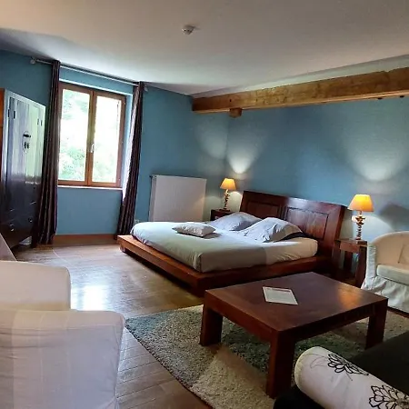 Отель Les Lavandieres De - A 4*